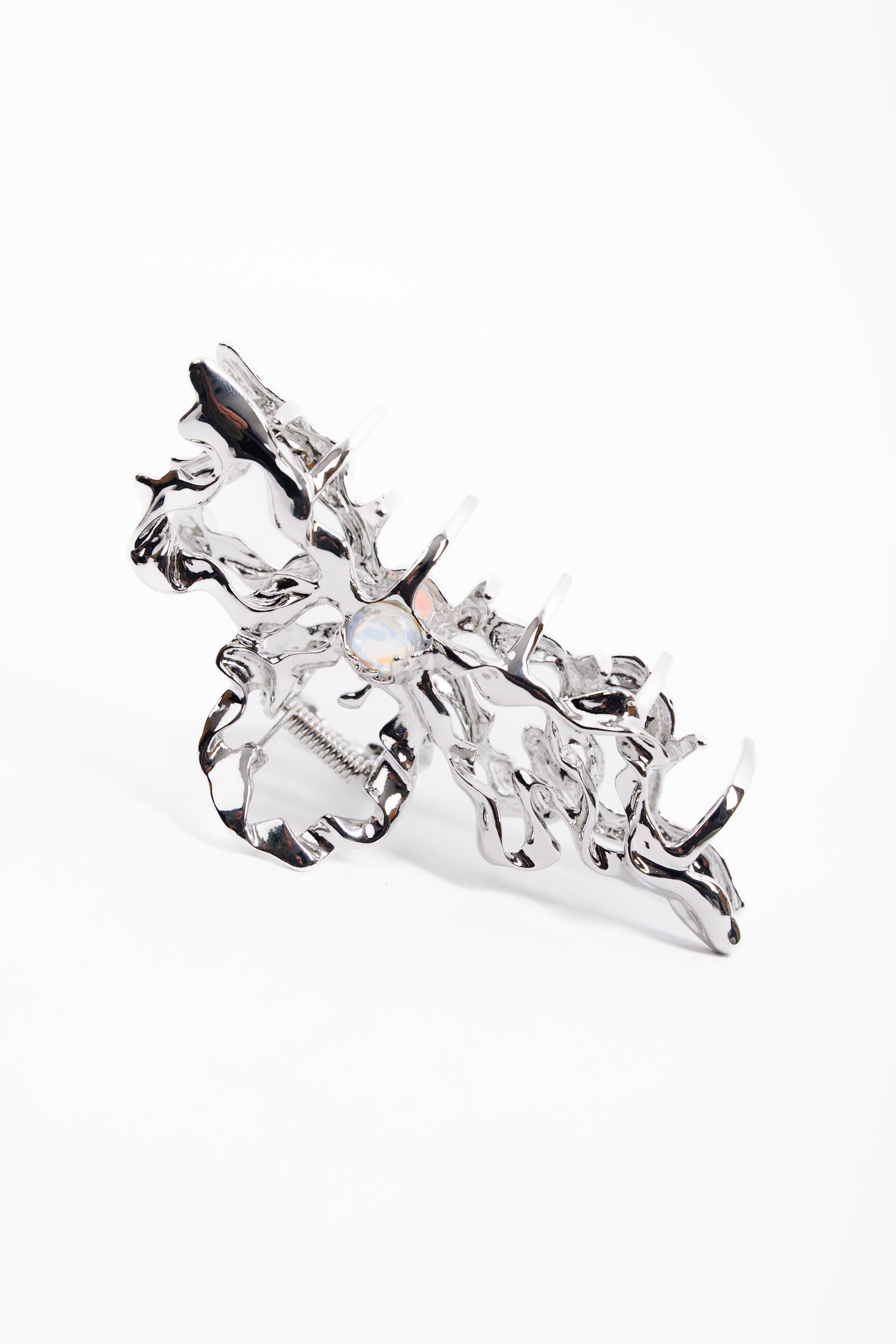 Y2K Pearl Hair Claw
