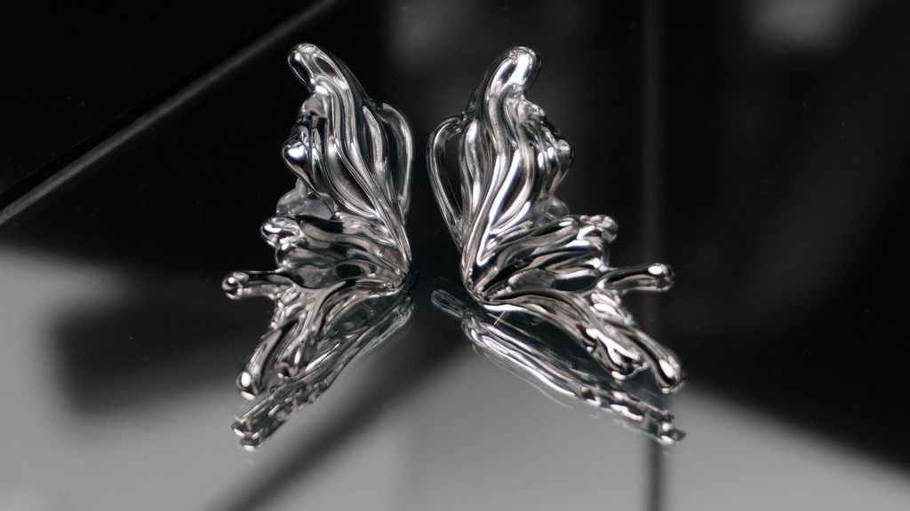 Nighty Queen Earings