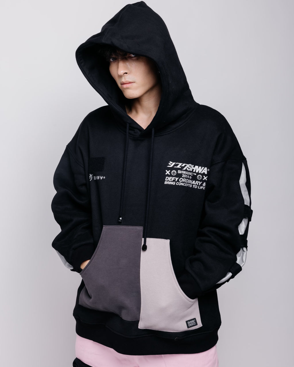 [SHWA] Oversized Pull-over Hoodie with Reflective print [FINAL SALE]