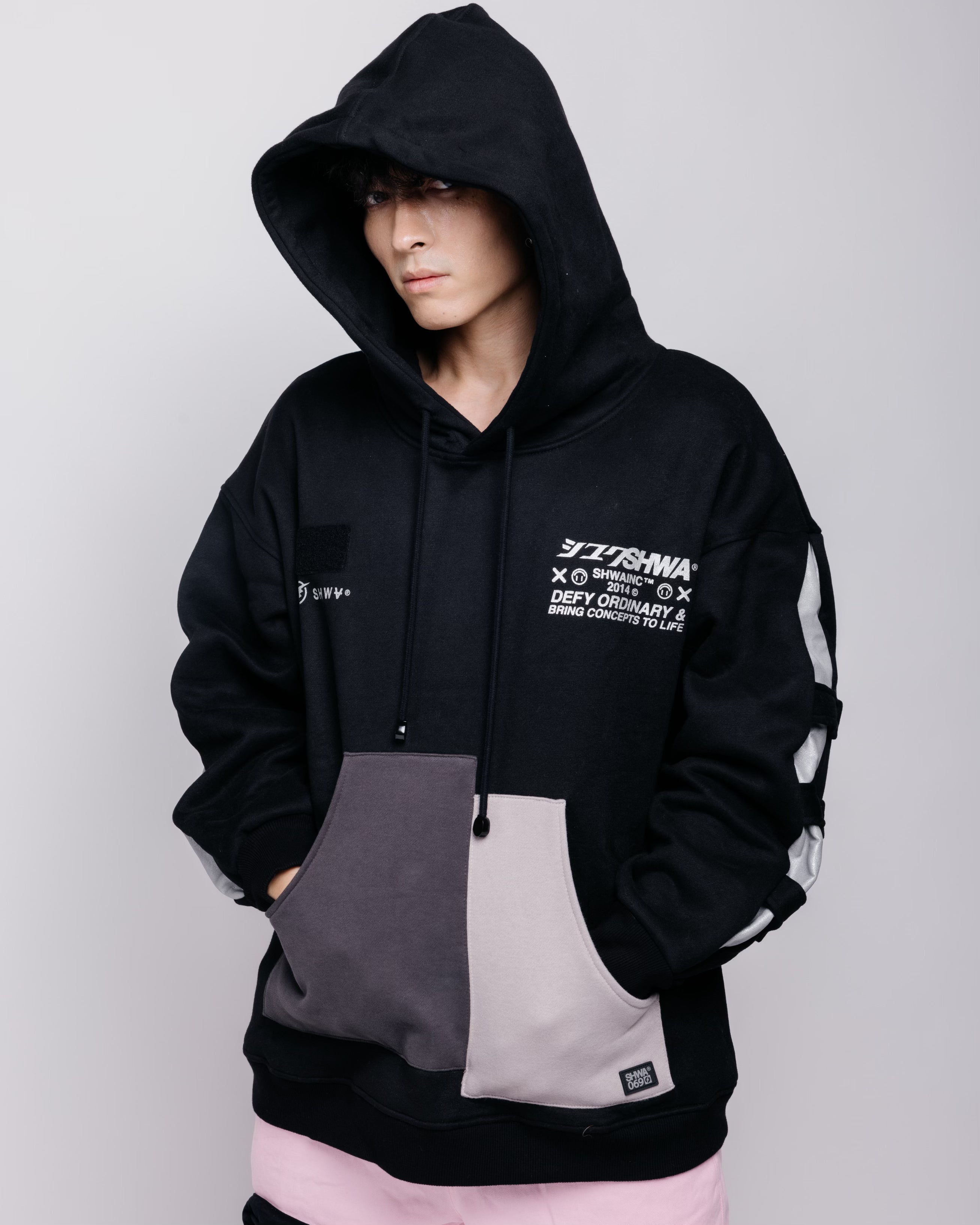 [SHWA] Oversized Pull-over Hoodie with Reflective print [FINAL SALE]
