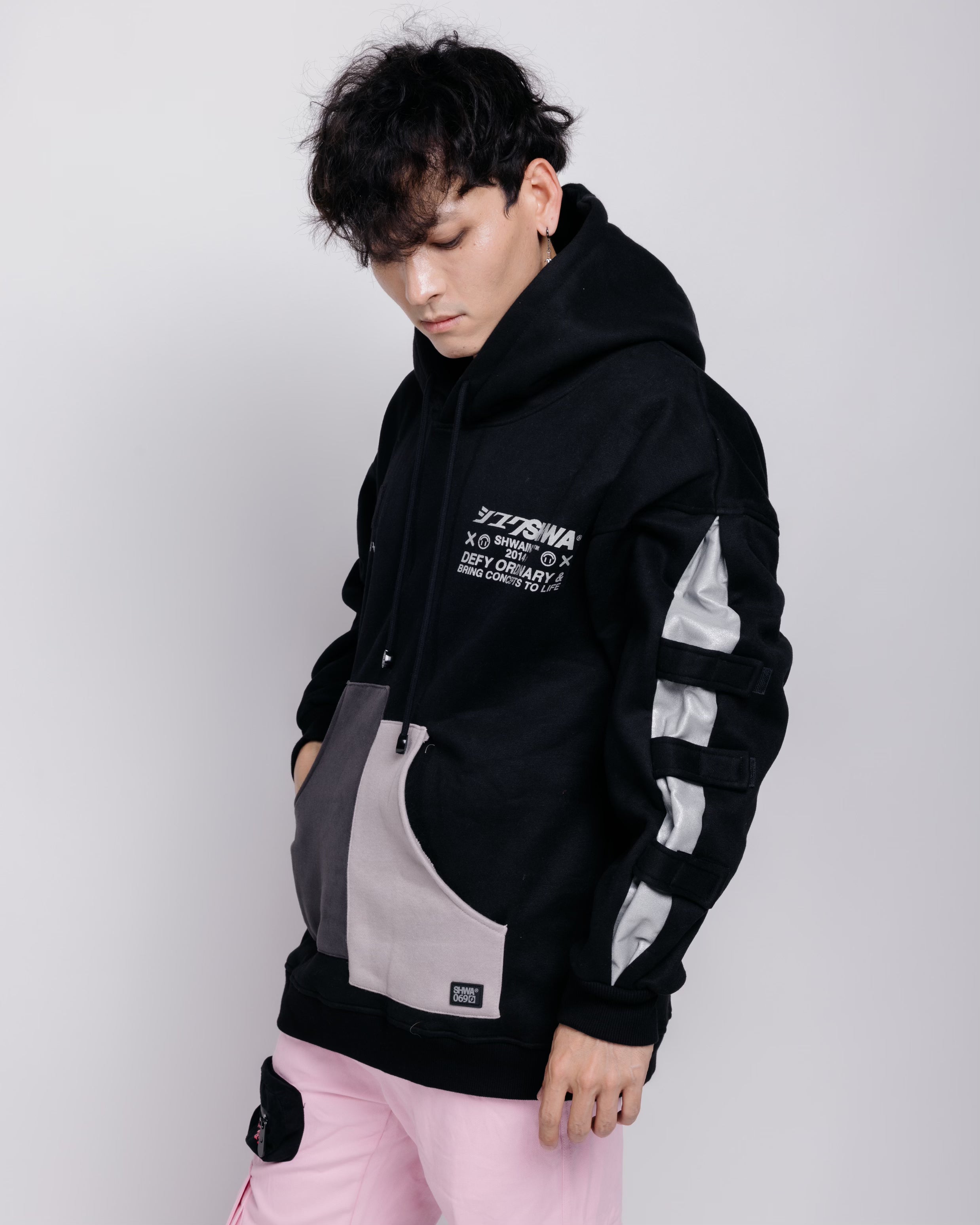 [SHWA] Oversized Pull-over Hoodie with Reflective print [FINAL SALE]